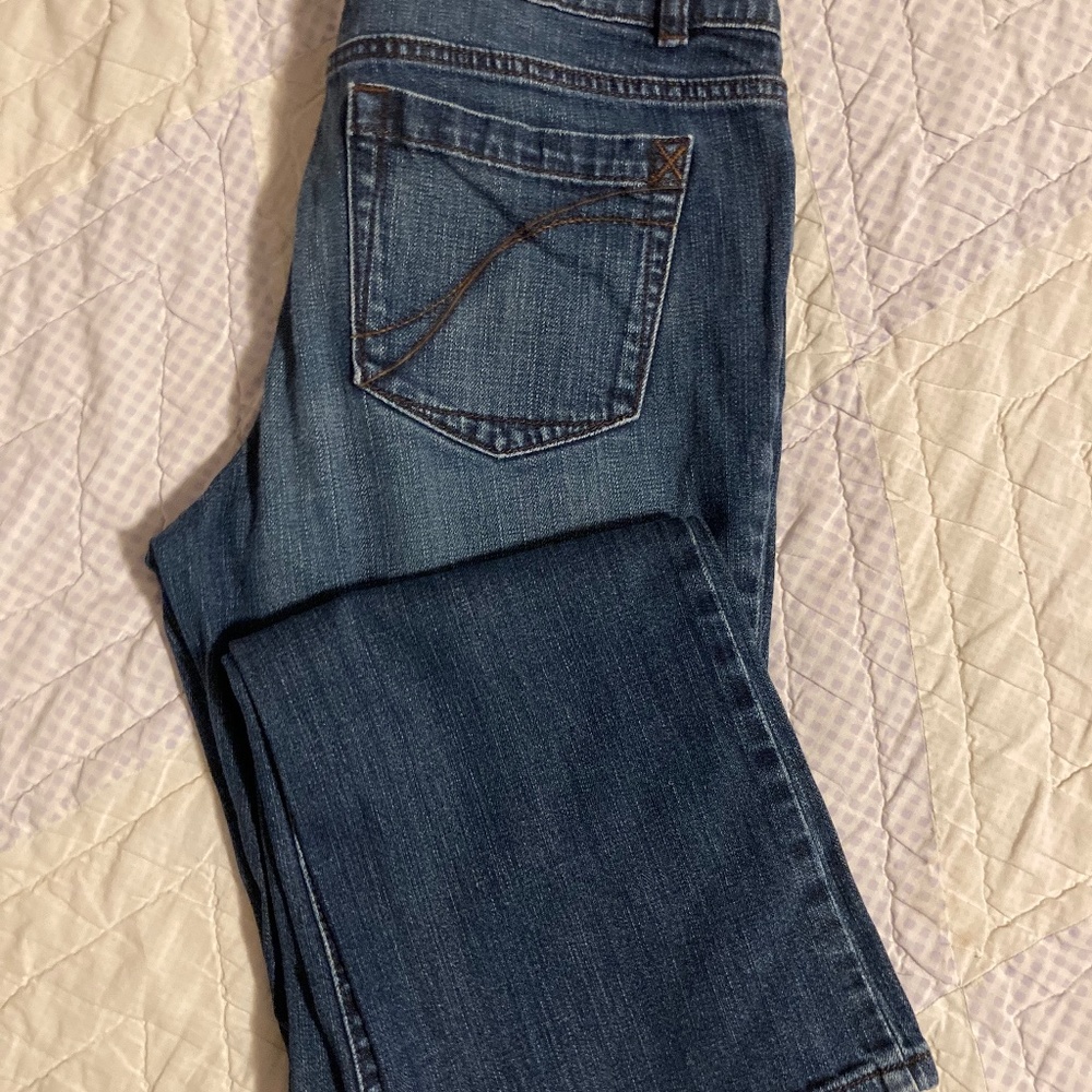 Axcess A Liz Claiborne Company Stretch Favorite Fit Bootcut Jeans